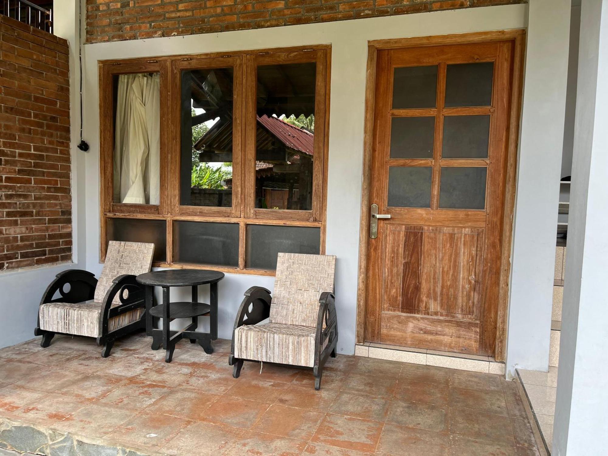 Saka Homestay Boutique & Cafe Маґеланґ Екстер'єр фото
