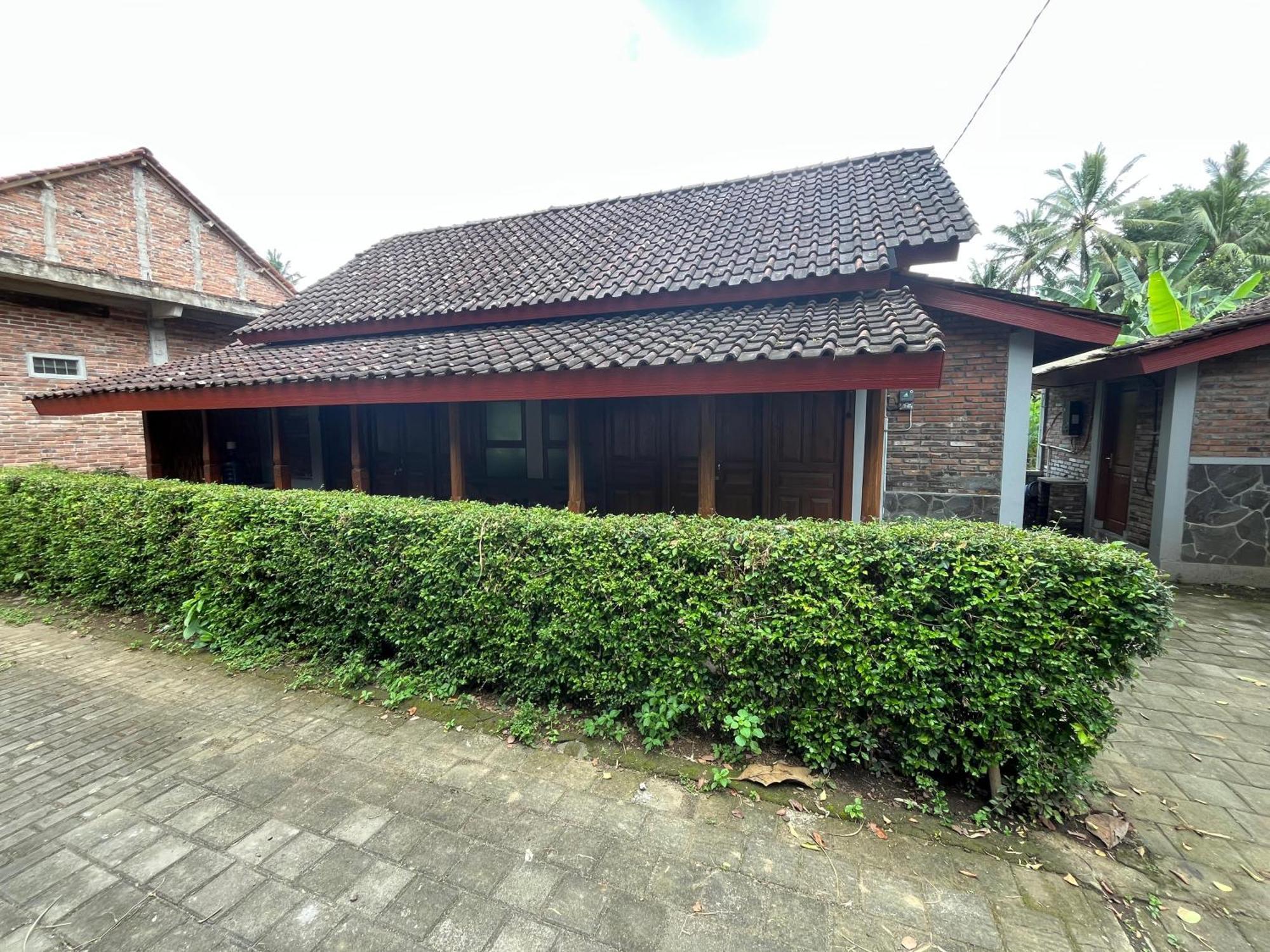 Saka Homestay Boutique & Cafe Маґеланґ Екстер'єр фото